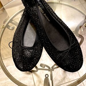 Adrianna Papell Boutique black round toe flats SZ 8.5M